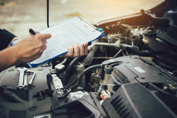 7 Key Signs Your Car Urgently Needs a Tune-Up | Hometown Tire and Auto